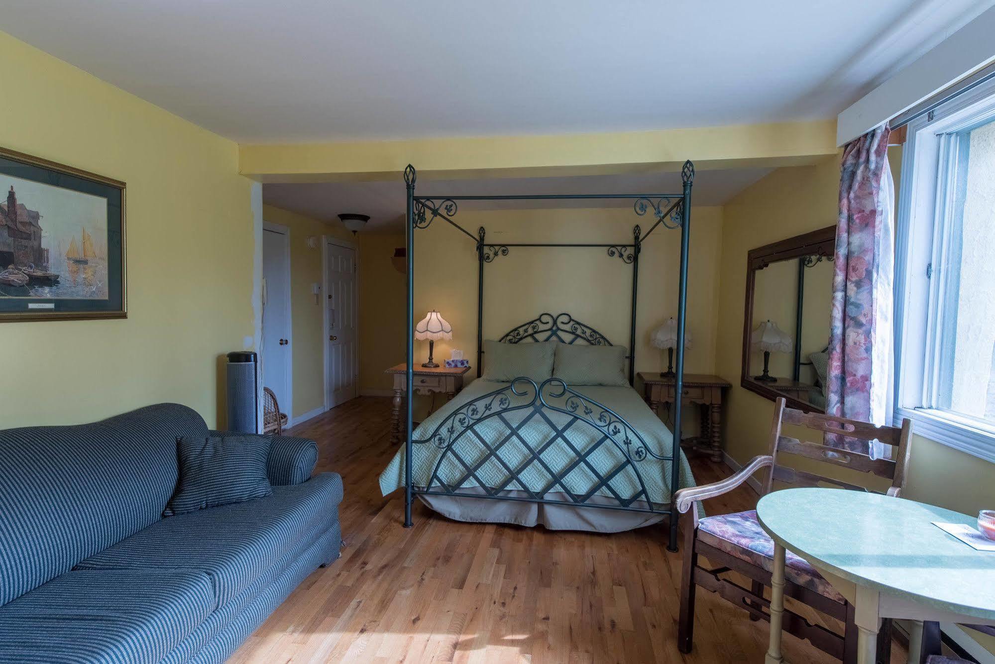 Auberge Villa Bellerive Nominingue Екстериор снимка